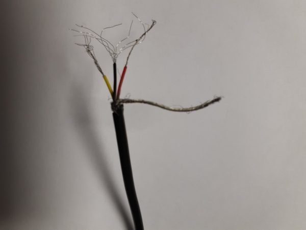 Сигнальный кабель 3X0.08mm2 (28AWG)  3-WIRE TWISTED