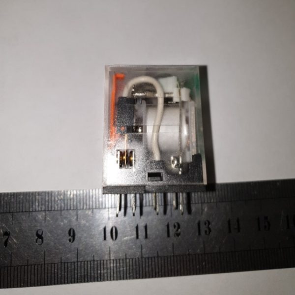 Реле 12VDC 2 группы контактов 5А ARN2F-2CL — изображение 2