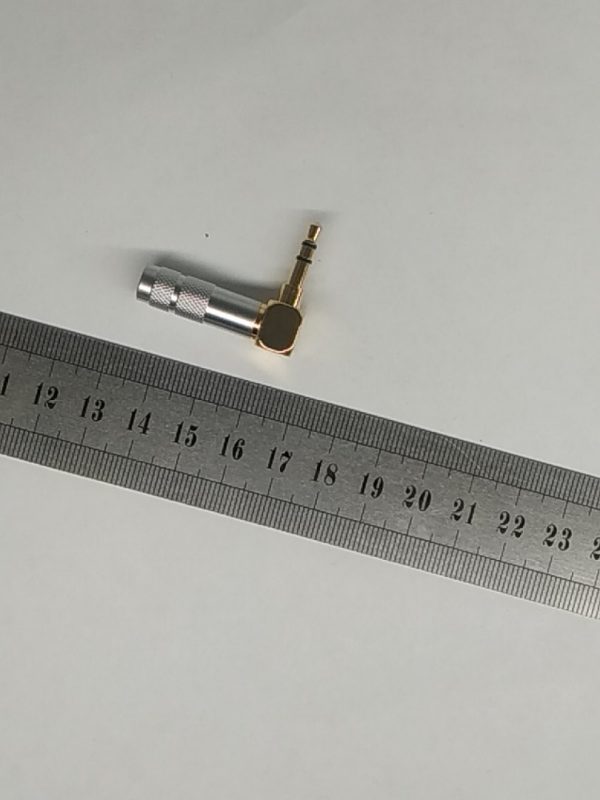 Разъем mini Jack 3.5mm стерео папа угловой ANGLED