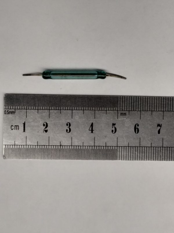 Геркон 3.7*28mm 2  контакта NO