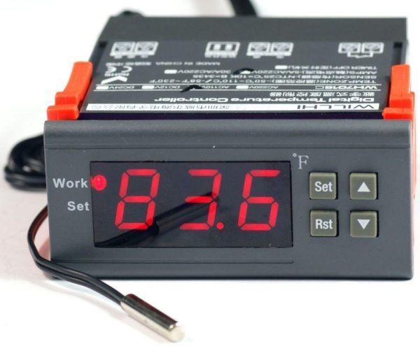 WH 7016D Терморегулятор от минус 30 до +300С