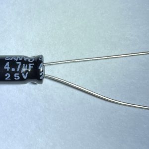 Конденсатор электролитический 4.7MF 25V 105C