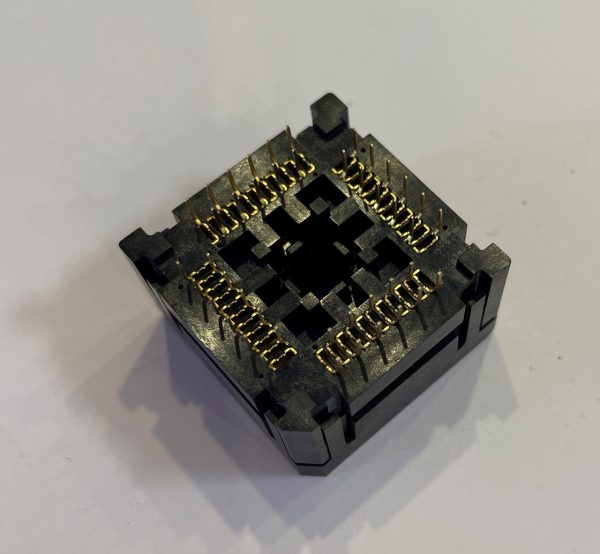 DIP ZIF-PLCC 44