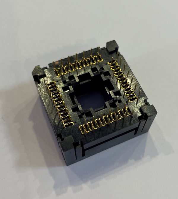 DIP ZIF-PLCC 52 — изображение 2