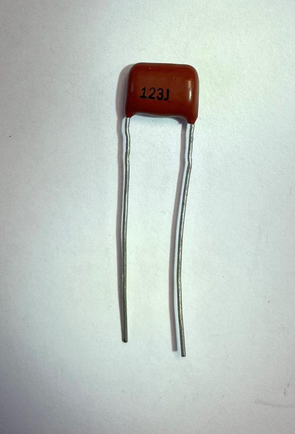 0.012mf 63v пленочный конденсатор