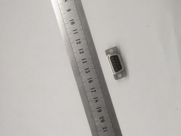 Коммутационный штепсельный разъем DB-9F мама DS1033-09FBNSISS-CT CONNFLY — изображение 2