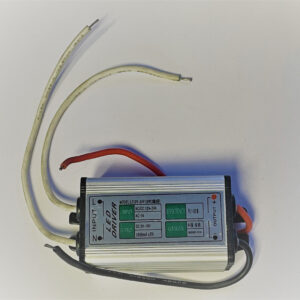 Led driver 9W 3-10V  900MAH 3X3W