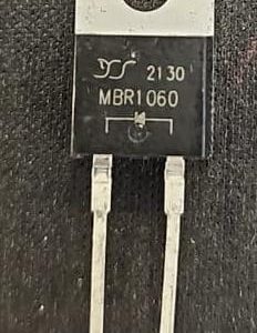 MBR1060 Диод Шоттки 2х5A 60V общий катод TO-220AB